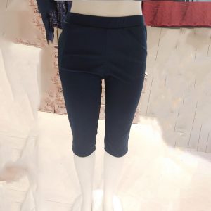 Women’s Stretchable Slim Fit Capri Leggings